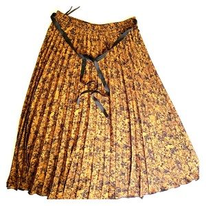 Nice and confortable skirt